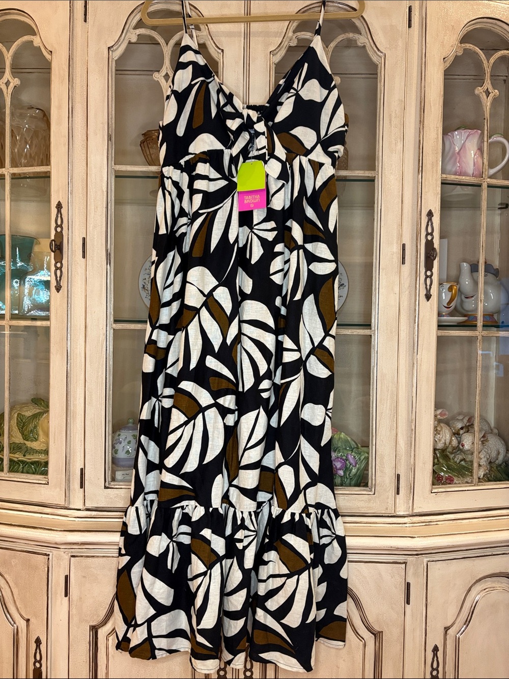 NWT Tabitha Brown Linen-Blend Maxi Dress in Black, Brown, and White